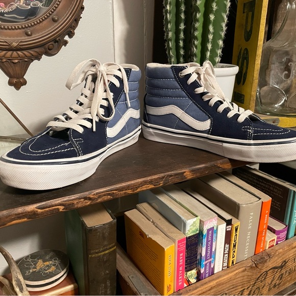 Blue Vans Sk8 Hi Pop Cush Shoes in great condition. Men’s Size 8 - Picture 3 of 10